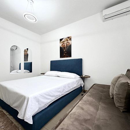 Luxury Apartments In City Center Durrës Kültér fotó