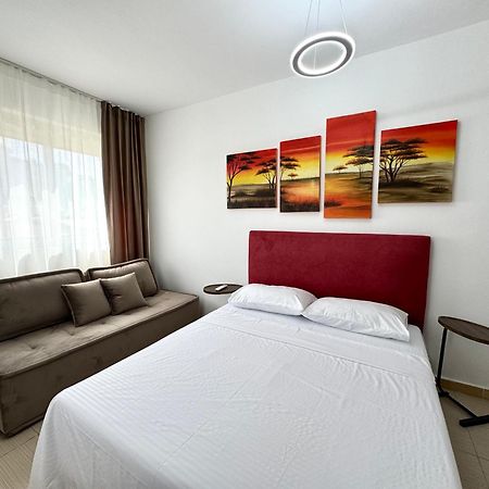 Luxury Apartments In City Center Durrës Kültér fotó