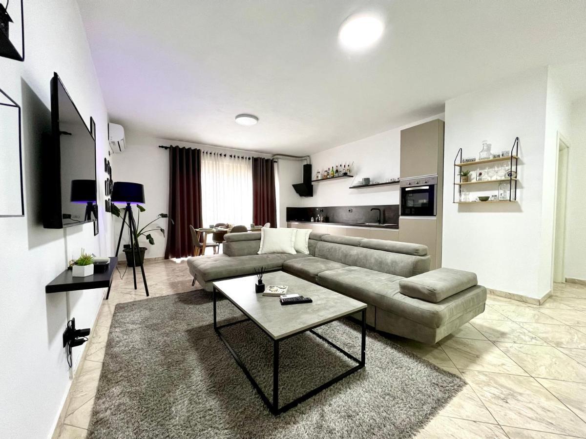 Luxury Apartments In City Center Durrës Kültér fotó