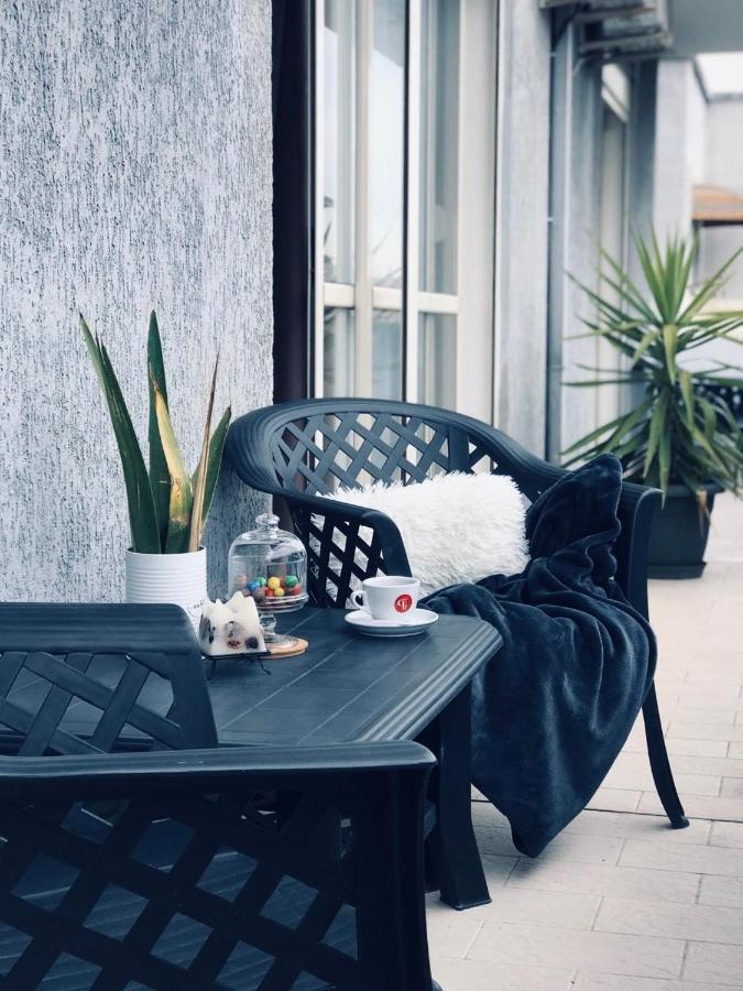 Luxury Apartments In City Center Durrës Kültér fotó