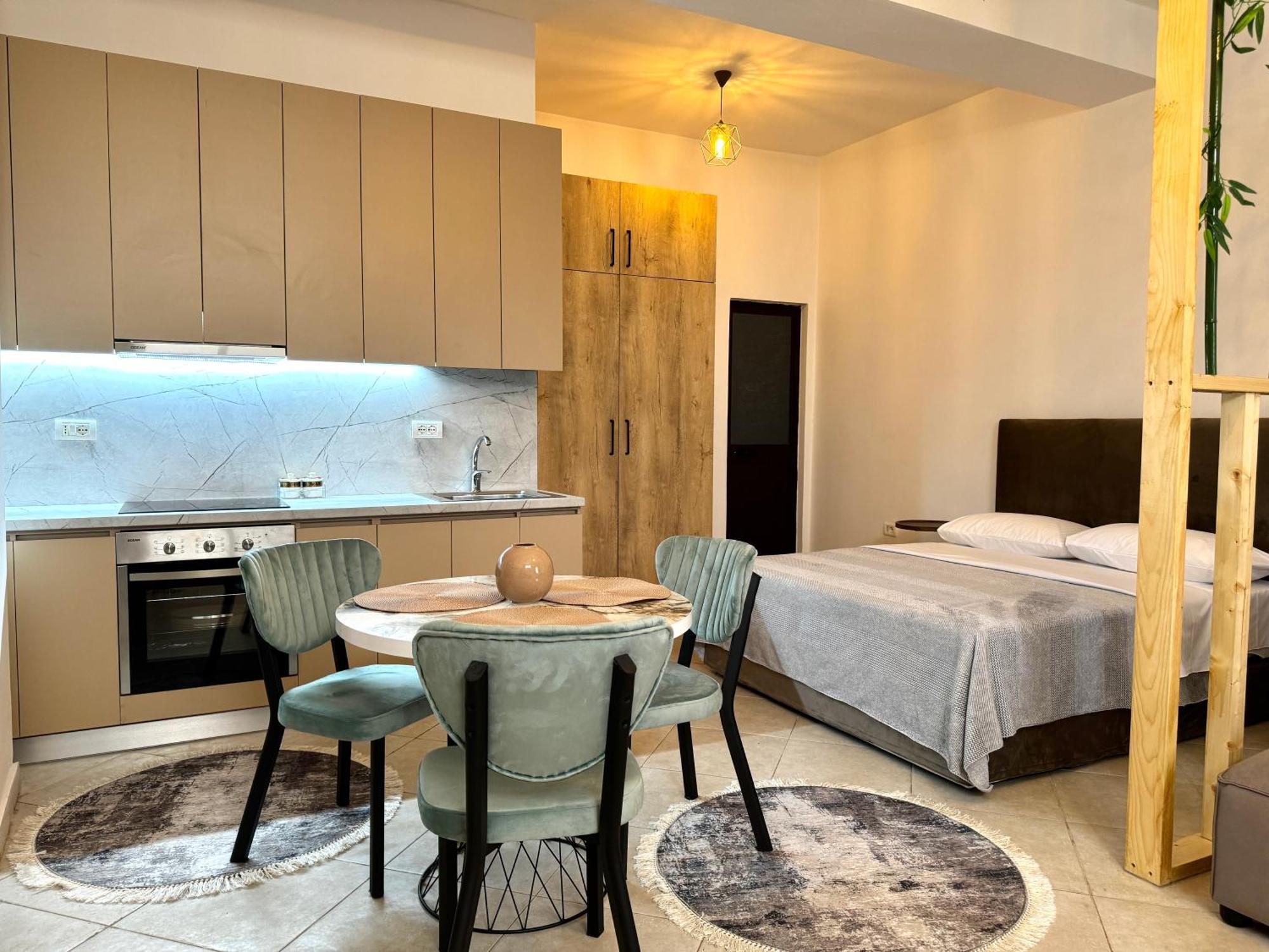 Luxury Apartments In City Center Durrës Kültér fotó
