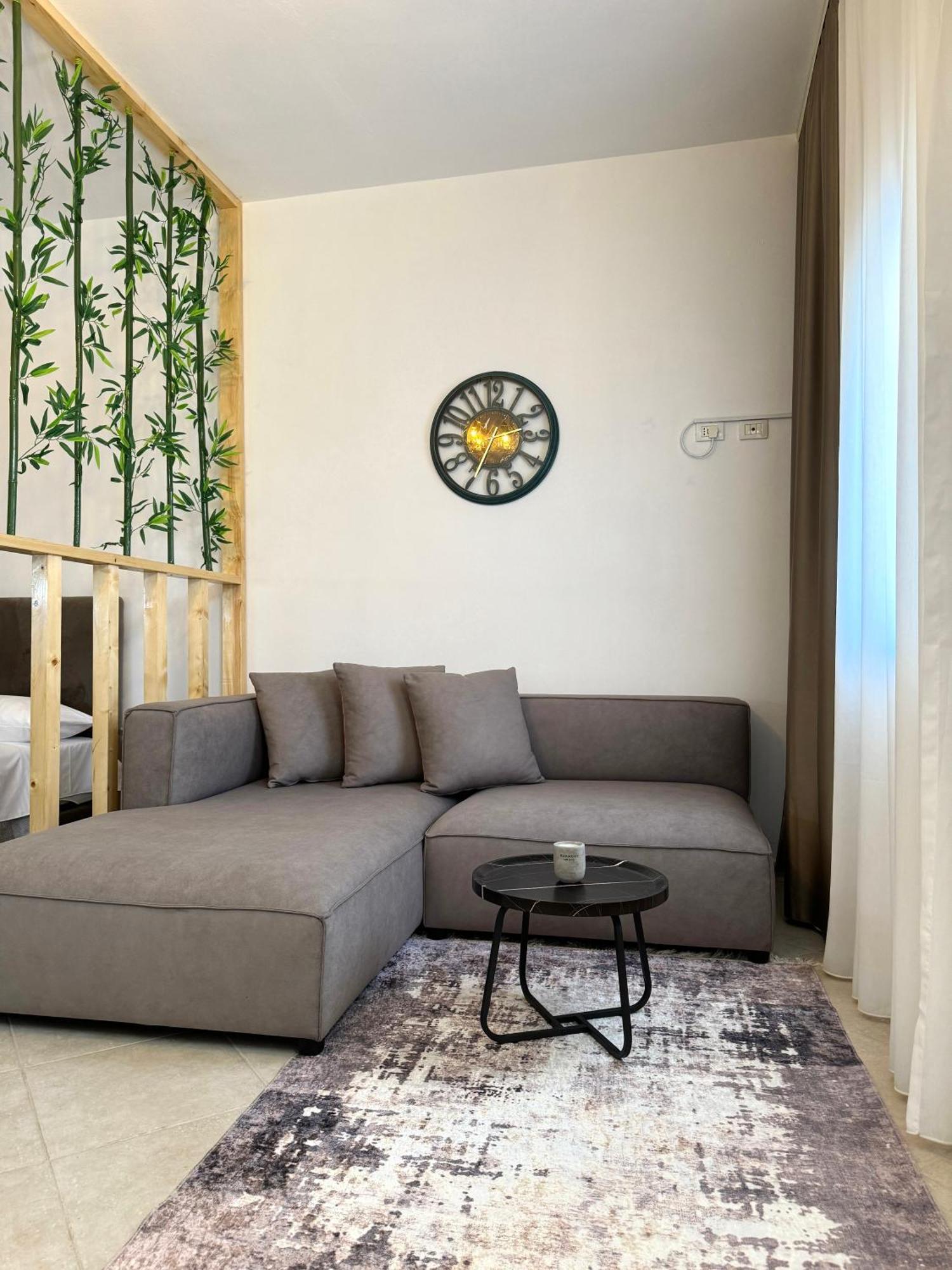 Luxury Apartments In City Center Durrës Kültér fotó