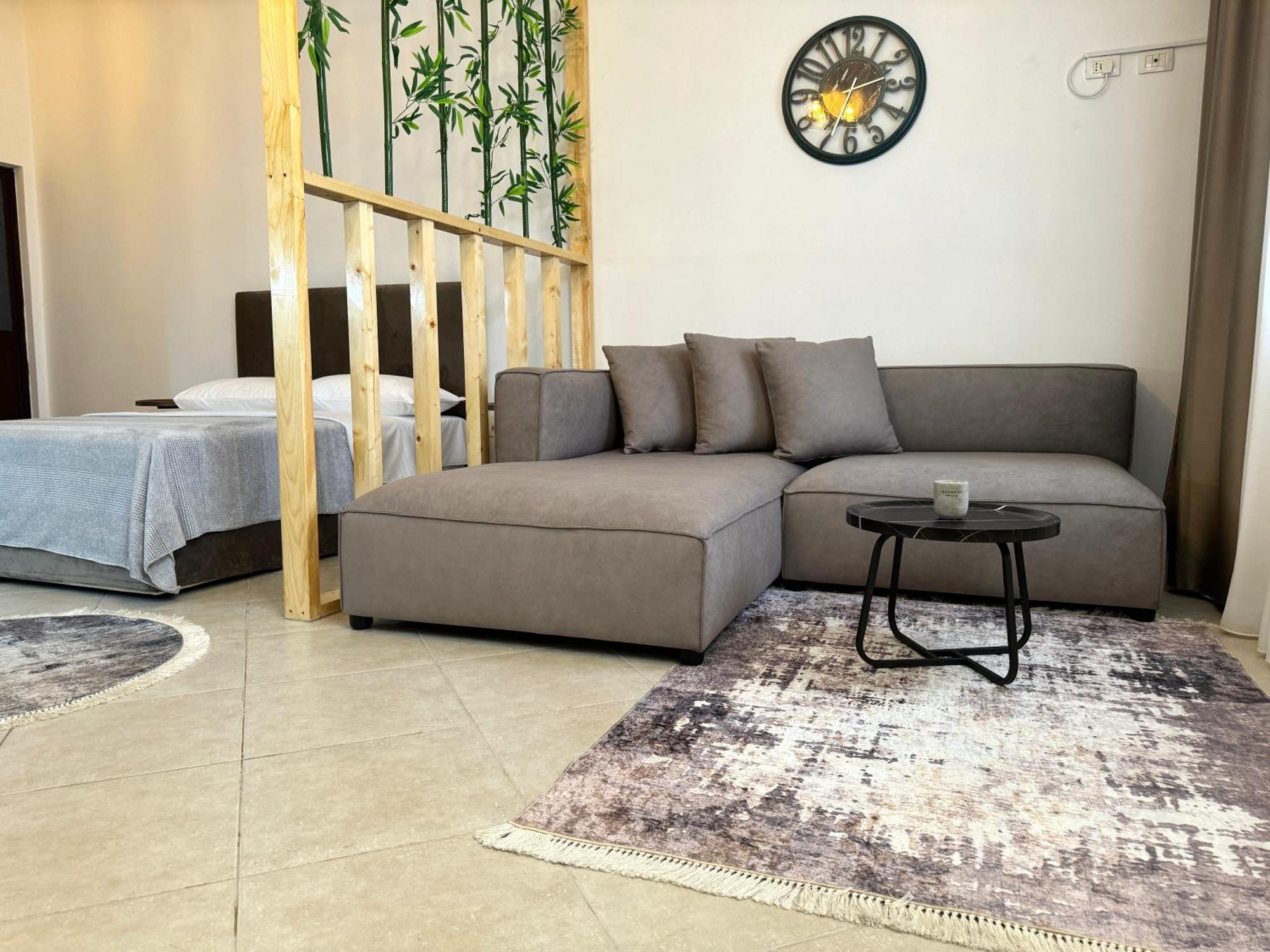 Luxury Apartments In City Center Durrës Kültér fotó