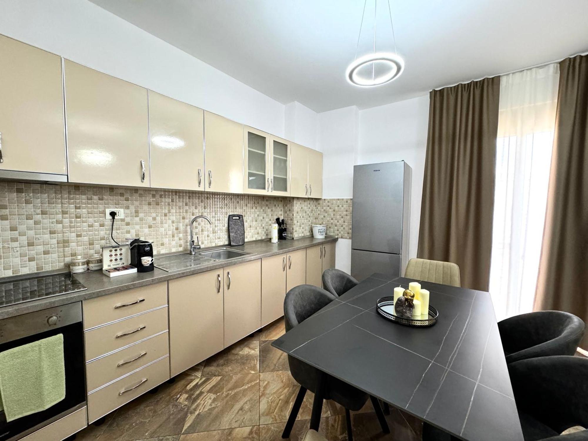 Luxury Apartments In City Center Durrës Kültér fotó
